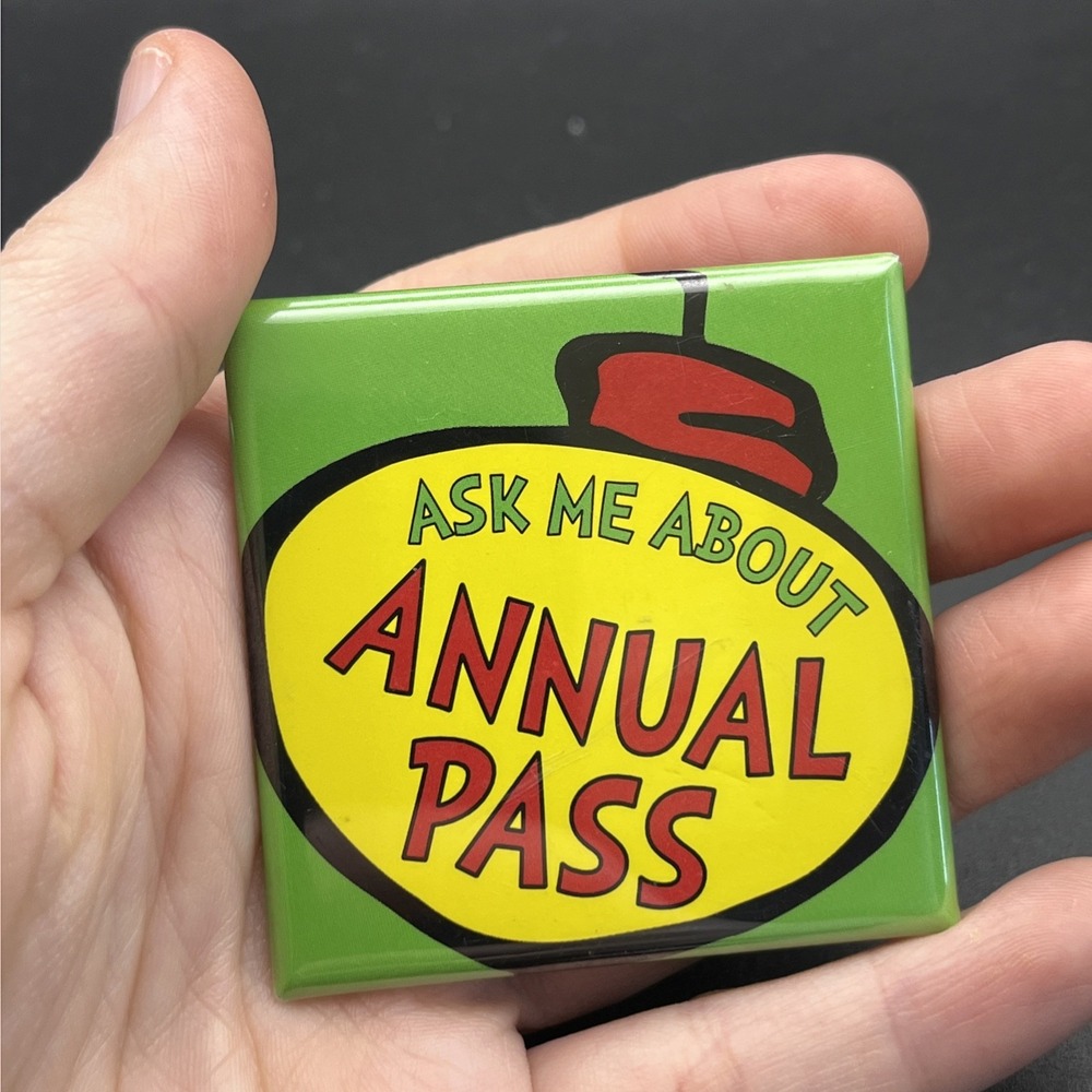 Universal Studios The Grinch Ask Me About Annual Pass Lapel Hat Pin